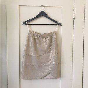 Anthropologie shimmery gold ruffle petal hem straight skirt women’s size 0